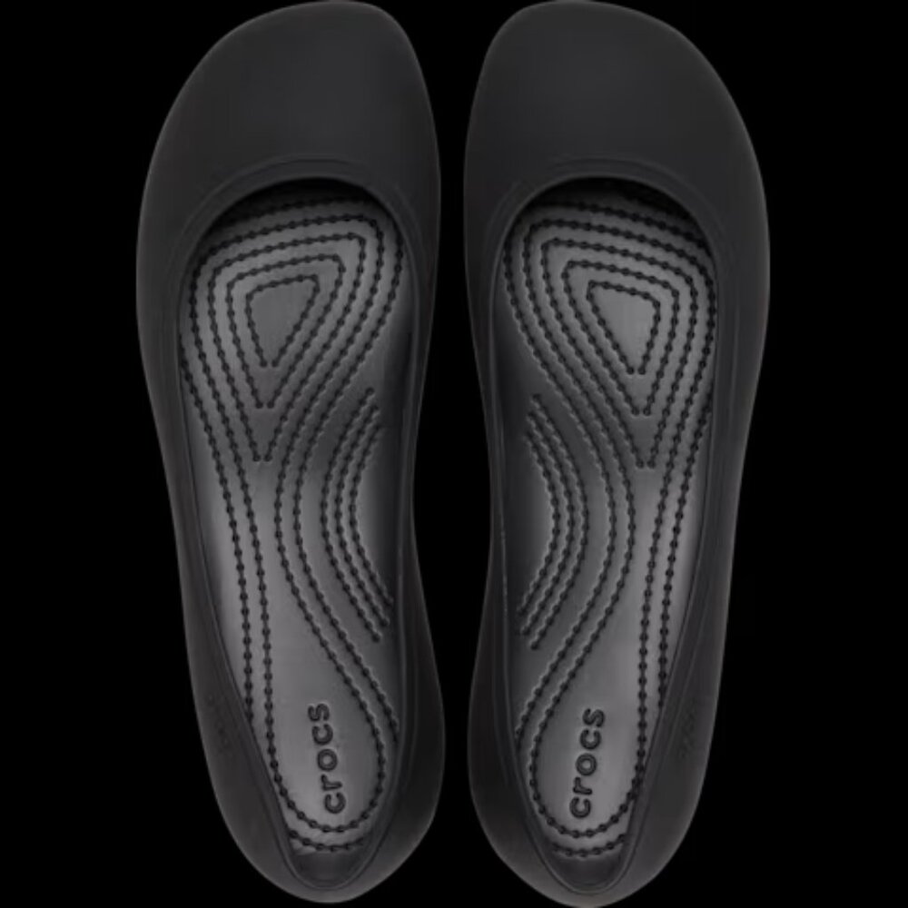 NWT Crocs Size 11 Brooklyn Flat